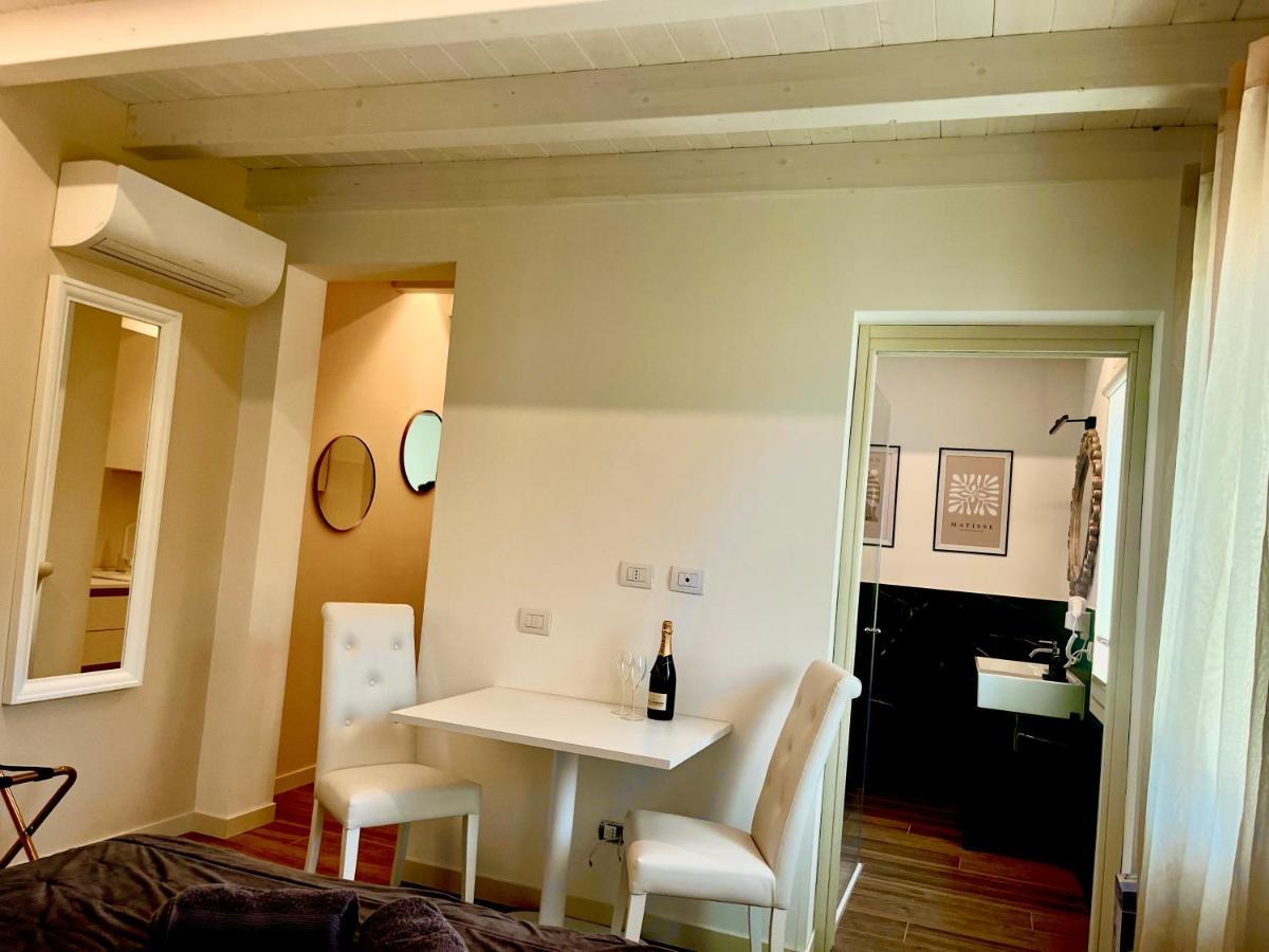Star Soave Rooms - Locazione Turistica Экстерьер фото